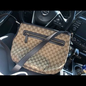 Gucci purse